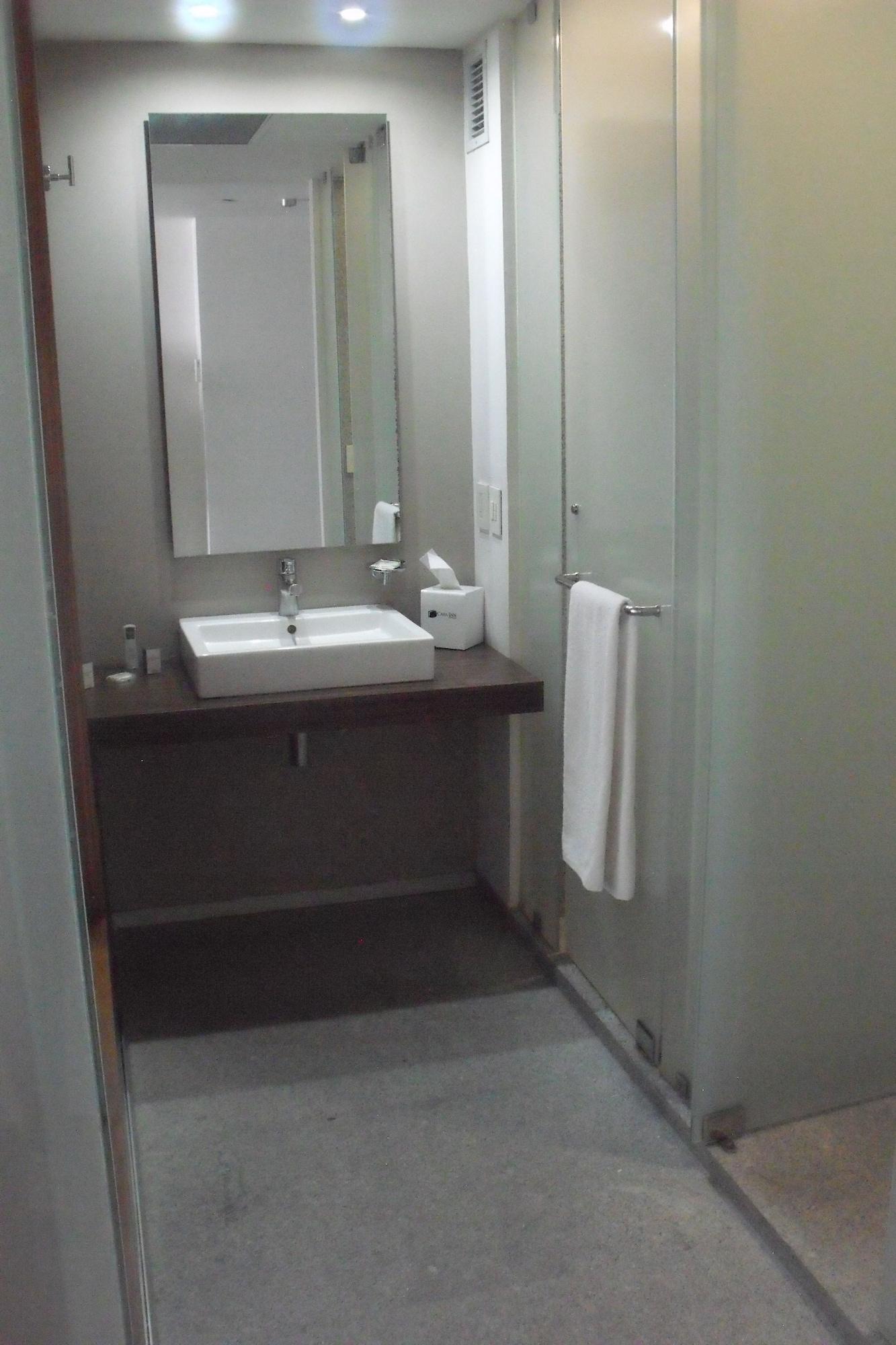 Casa Inn Premium Hotel Queretaro Miranda Buitenkant foto A washbasin