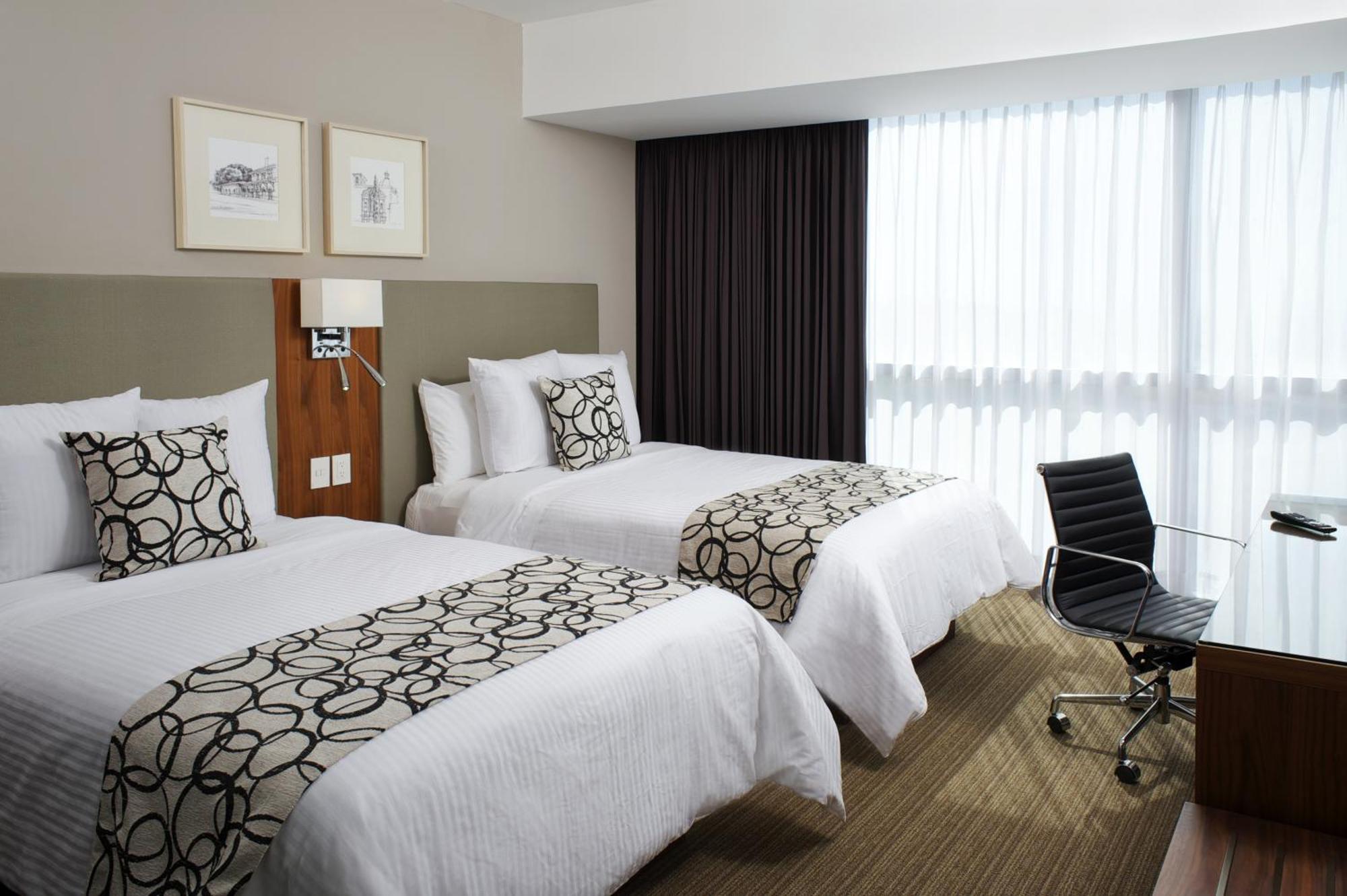 Casa Inn Premium Hotel Queretaro Miranda Buitenkant foto